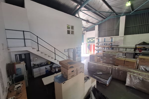 368m Warehouse For Lease In Westmead — image 6