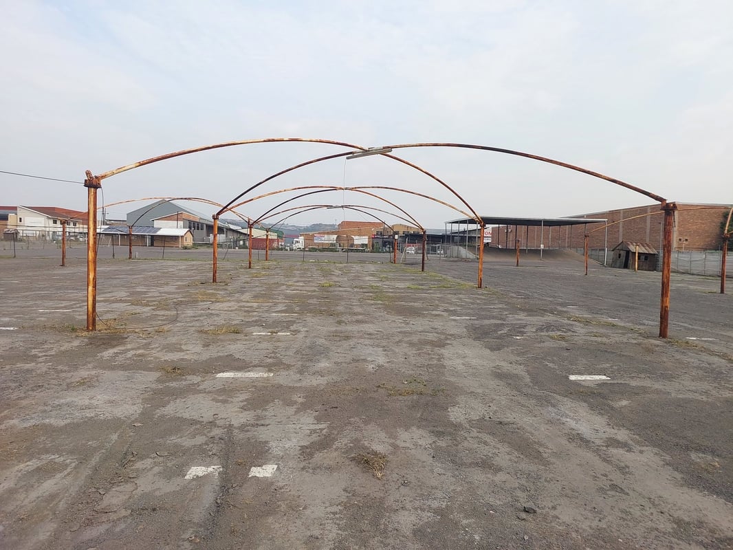 7000m² Yard For Lease In Springfield