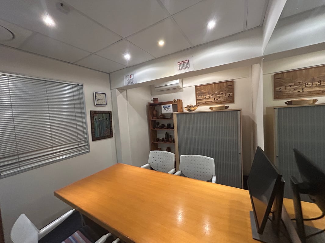 988m² Office Space To Let, Westville