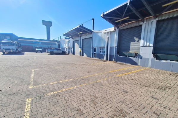 2 157m² Warehouse For Sale in New Germany — image 6