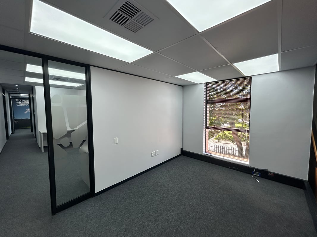 374m² Office To Let – Lillies Quarter Lifestyle Centre, Hillcrest