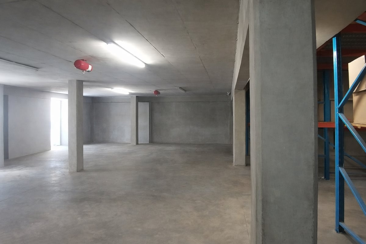634m² Warehouse for Sale in Umhlanga