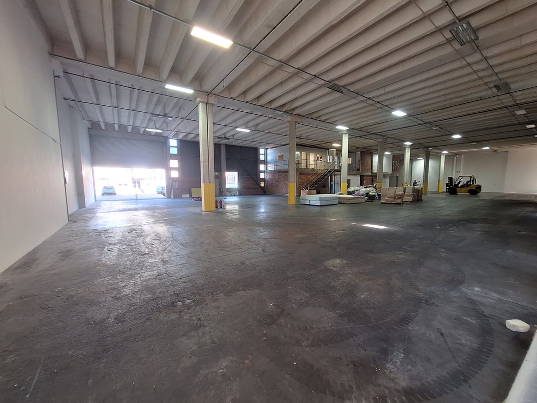 1370m² Warehouse To Let in Westmead