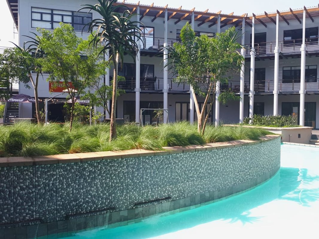 490m² Office For Sale in Riverhorse Valley