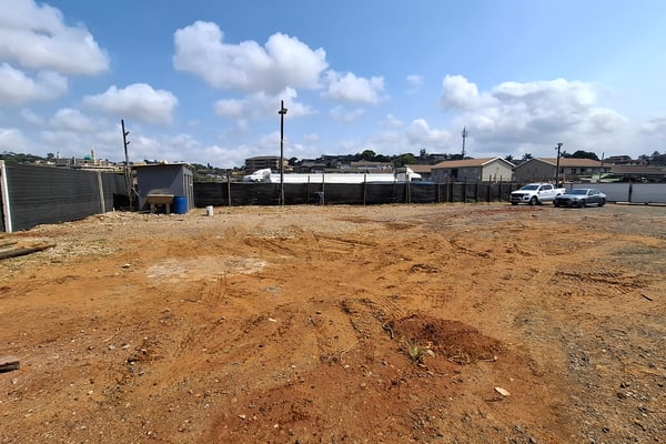 2800m² Yard To Let in Springfield — image 4