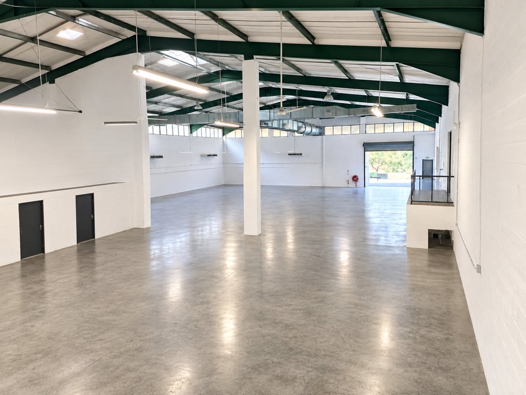 1 140m² Warehouse To Let in Westmead