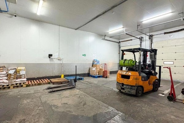 2 269m² Warehouse For Sale in Westmead — image 4