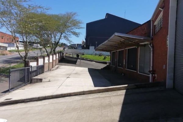 1630m² Warehouse To Let in Westmead — image 3