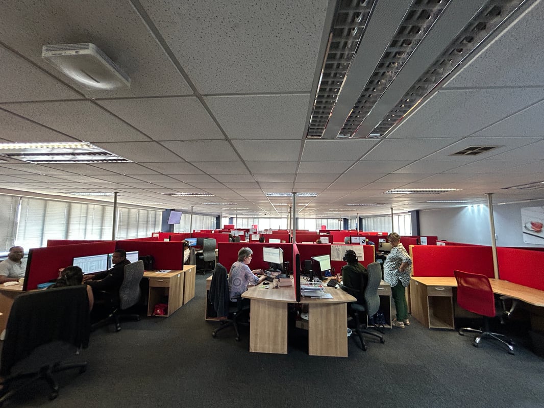 1246m² Office To Let in Westville