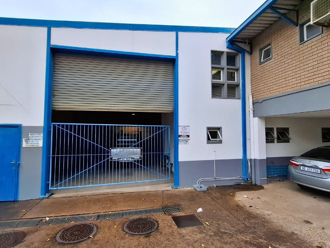829m² Prime Standalone Property For Sale in Mount Edgecombe