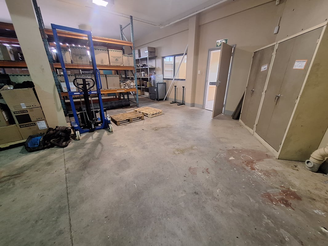 417m² Warehouse with Modern Office Component To Let in Maxmead, Pinetown
