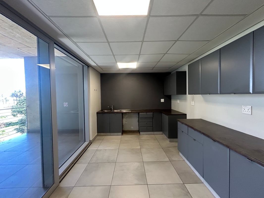 412m² Office For Sale in Point Waterfront, Durban