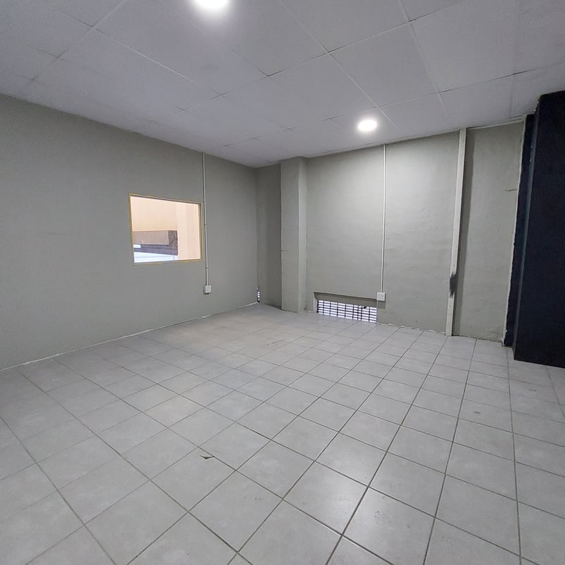 7 000m² Warehouse To Let at Phoenix Industrial Park