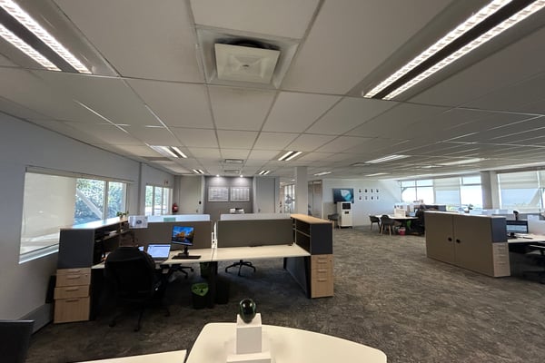  306m² Office To Let In La Lucia Ridge — image 6