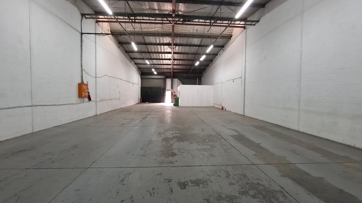 321m² Warehouse To Let in Springfield Industrial