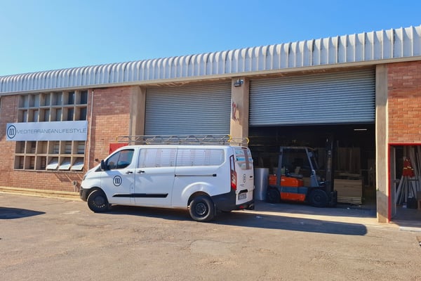 321m² Warehouse To Let at Springfield Park — image 4