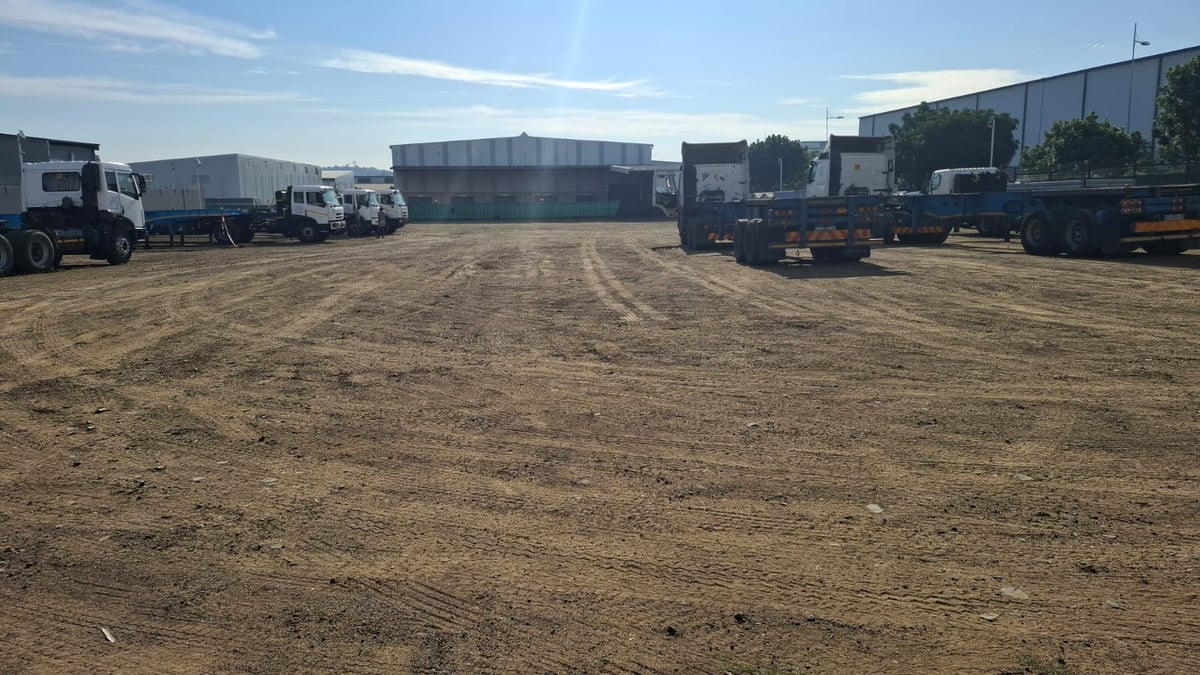 2500m² Vacant Industrial Land For Sale in Cornubia