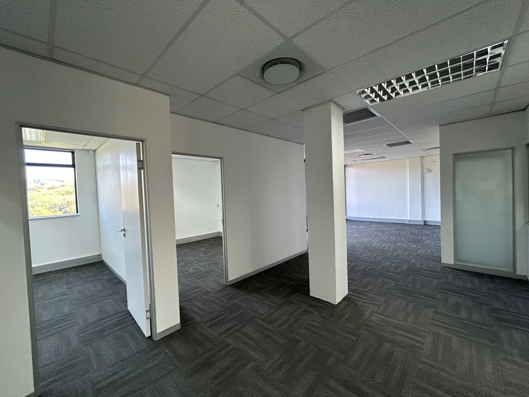230m² Office For Sale in Westville