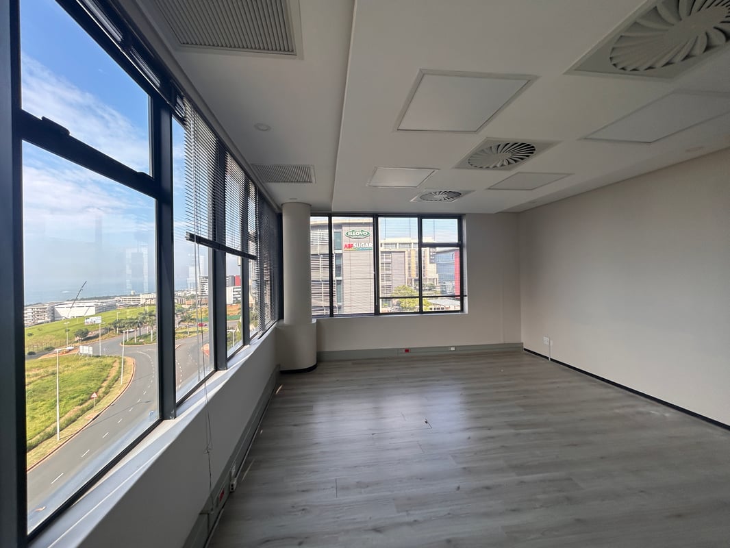 392m² Office To Let at Ridge 6, Umhlanga