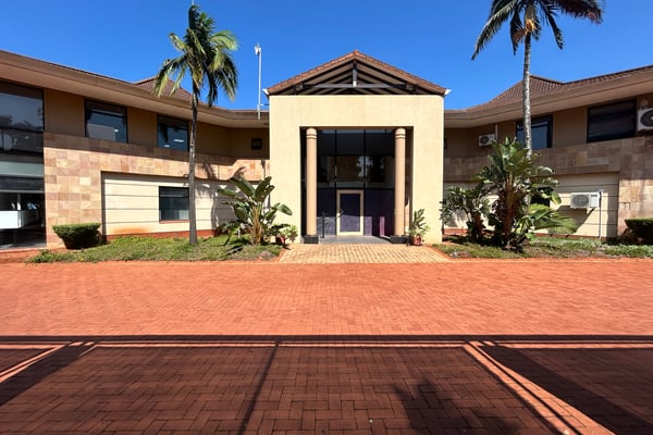 445m² Office For Sale in La Lucia Ridge — image 3