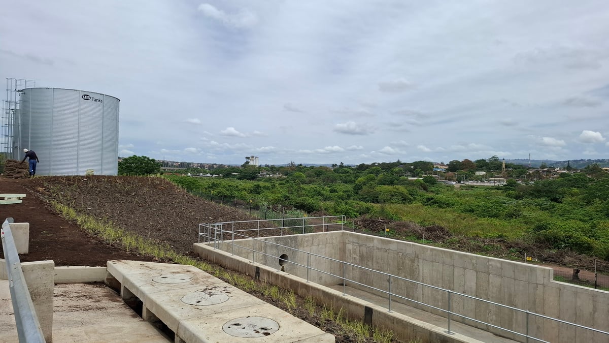 19 032m² Warehouse for Sale in Cornubia