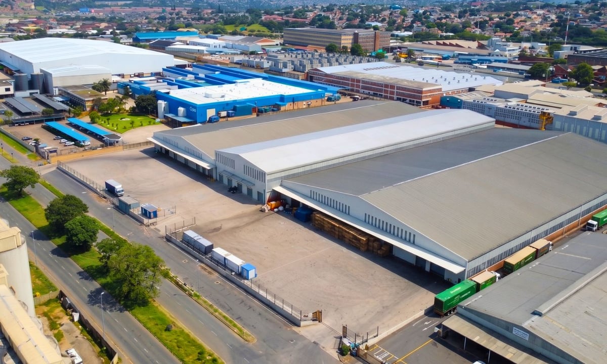 11 018m² Logistics and Warehousing Facility To Let in Mobeni