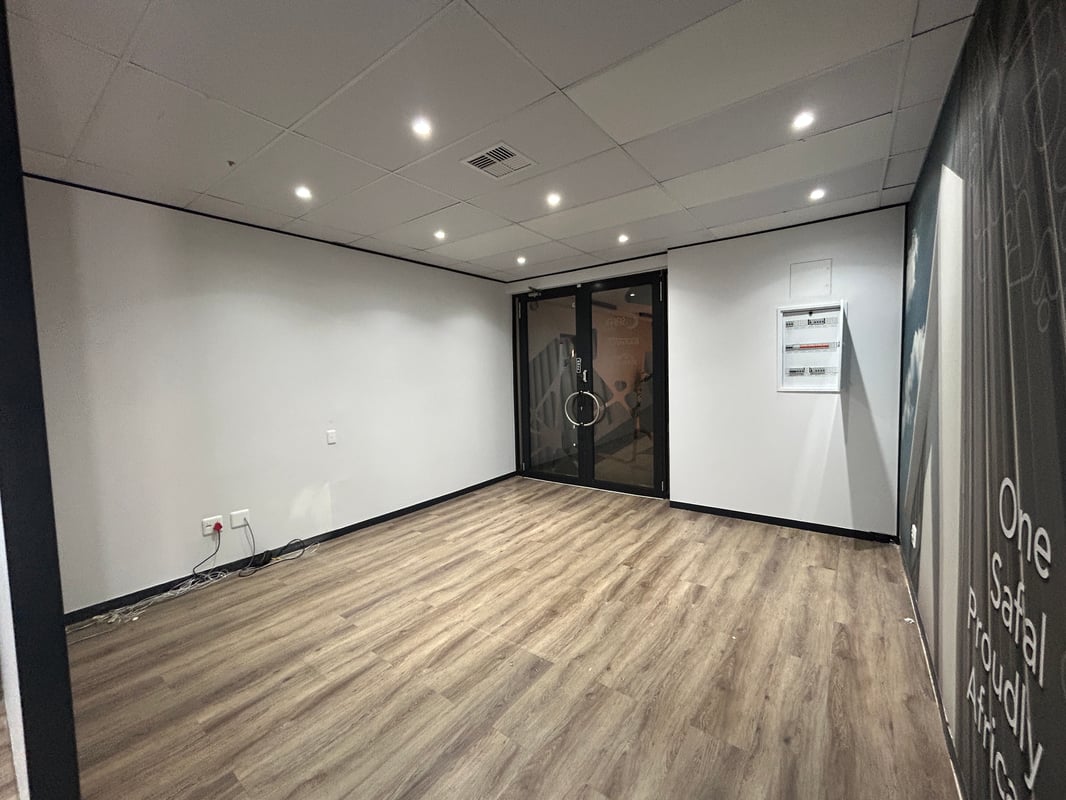 374m² Office To Let – Lillies Quarter Lifestyle Centre, Hillcrest