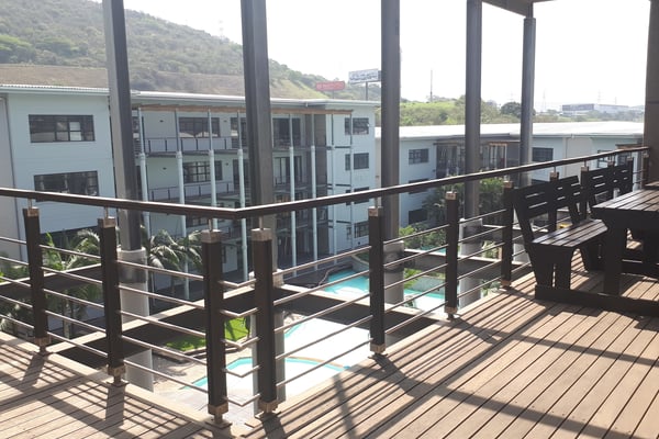 946m² Office For Sale in Riverhorse Valley — image 2