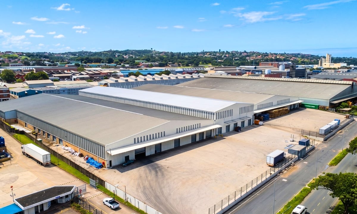 24 633m² Logistics and Warehousing Facility To Let in Mobeni