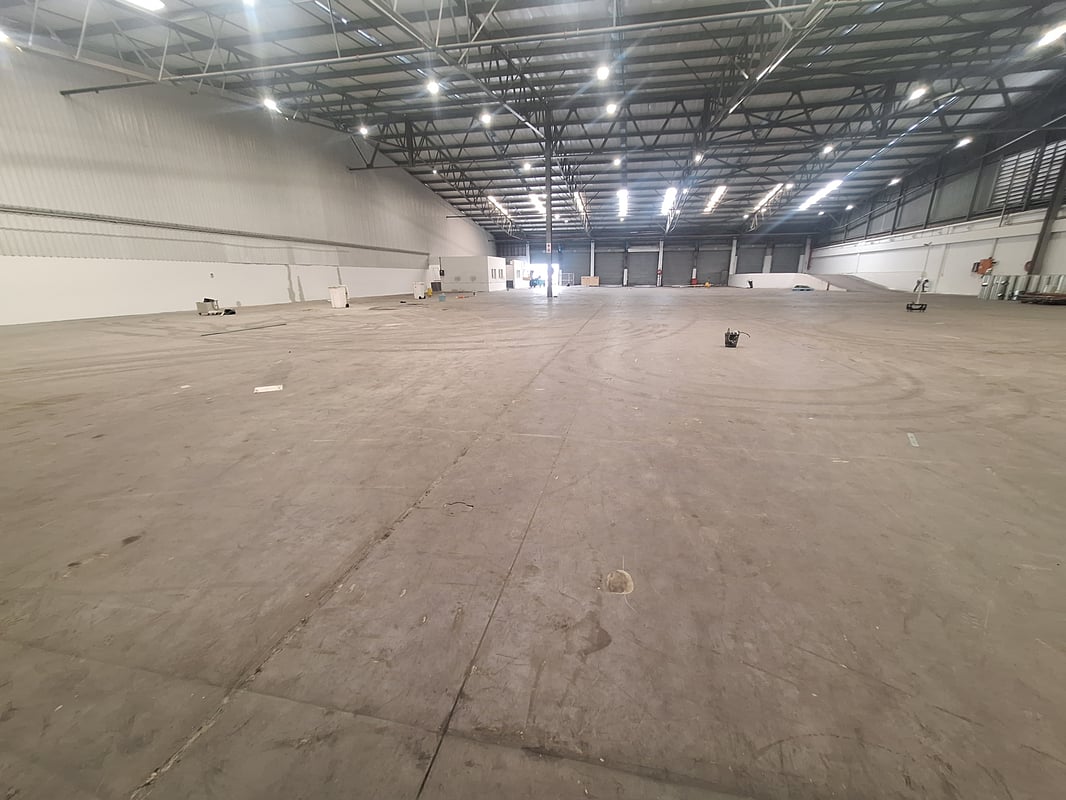 2 900m² Warehouse To Let in New Germany