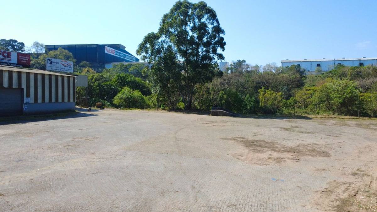 845m² Warehouse To Let in Westmead