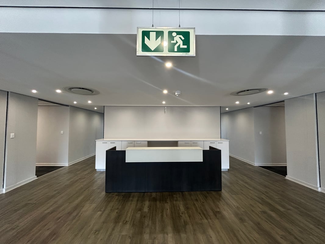 1 678m² Office to Let in The Glasshouse Office Park