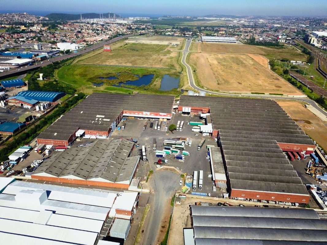 3 470m² Warehouse to Let in Mobeni, Durban