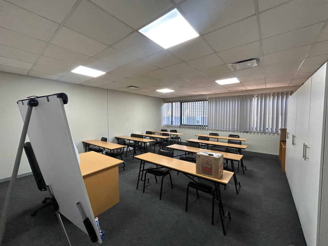 215m² Office To Let In Westway Office Park, Westville