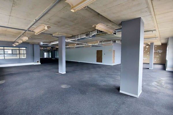 473m² Office For Sale in Riverhorse Valley — image 6