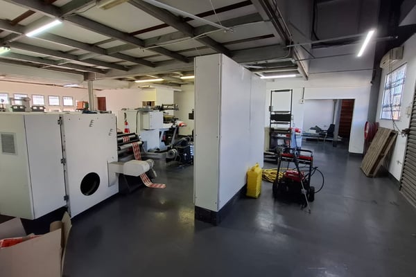 845m² Standalone Warehouse For Sale in Clairwood — image 5