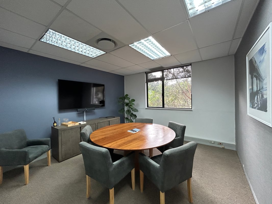 122m² Office To Let In Westway Office Park, Westville