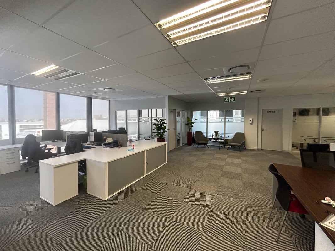 261m² Office To Let In The Lion Match Office Park 