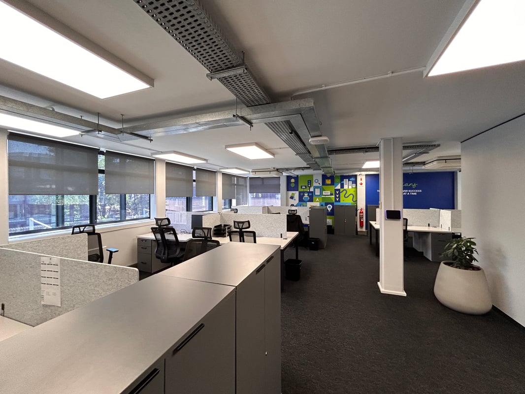 753m² Office To Let In Essex Gardens Office Park