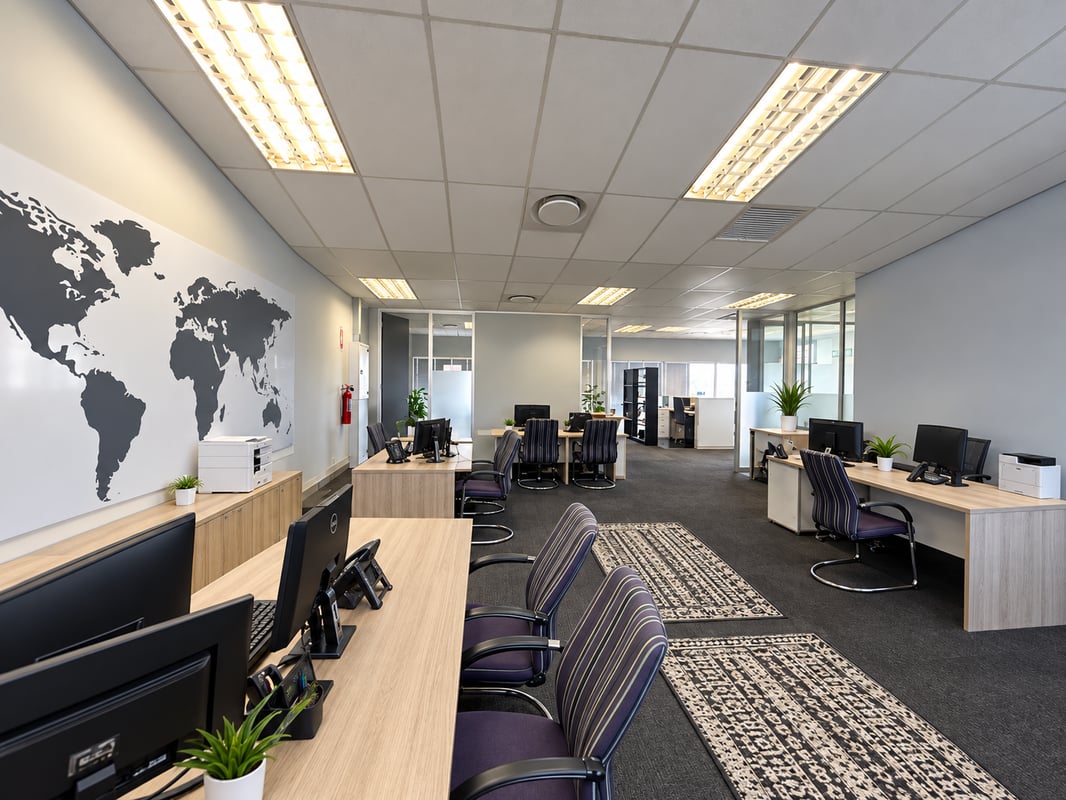 190m² Office to Let in Lion Match Office Park