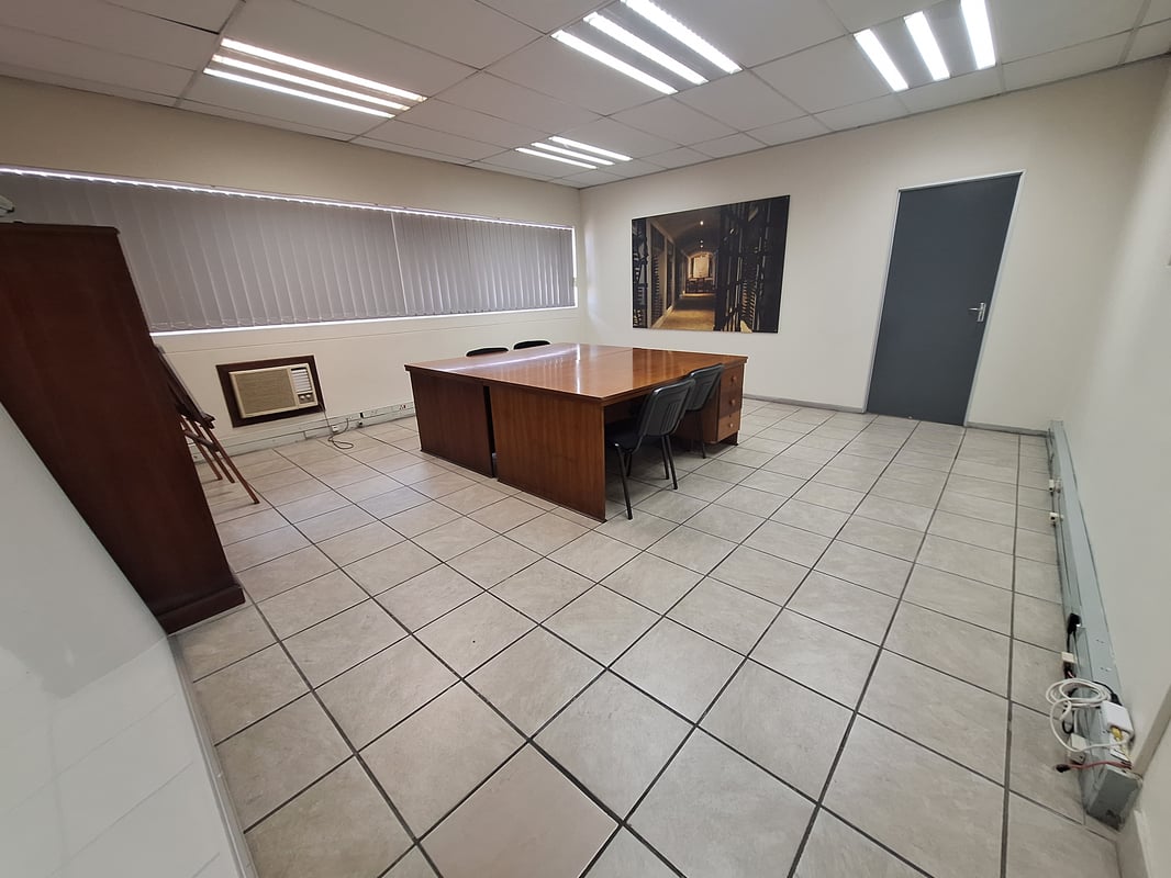 3301m² Warehouse To Let in New Germany