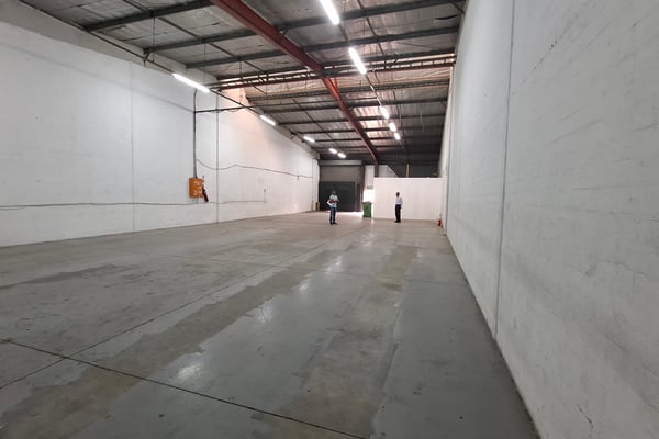 327m² Warehouse For Sale in Springfield Park — image 6