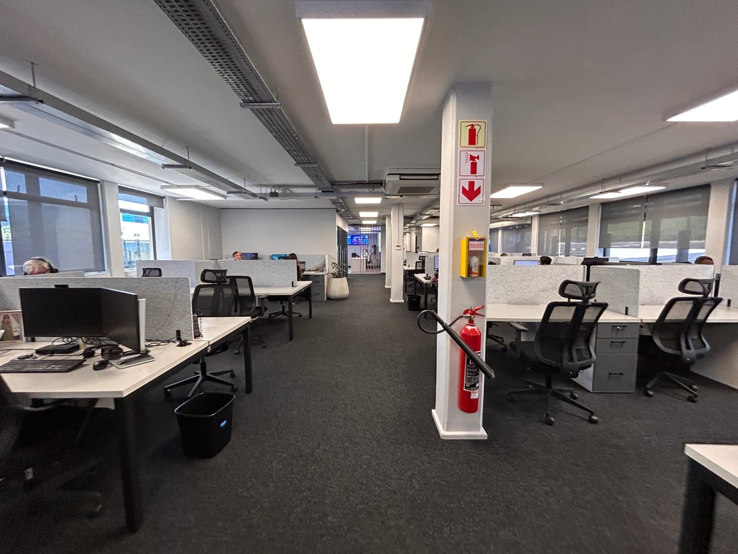 753m² Office To Let In Essex Gardens Office Park