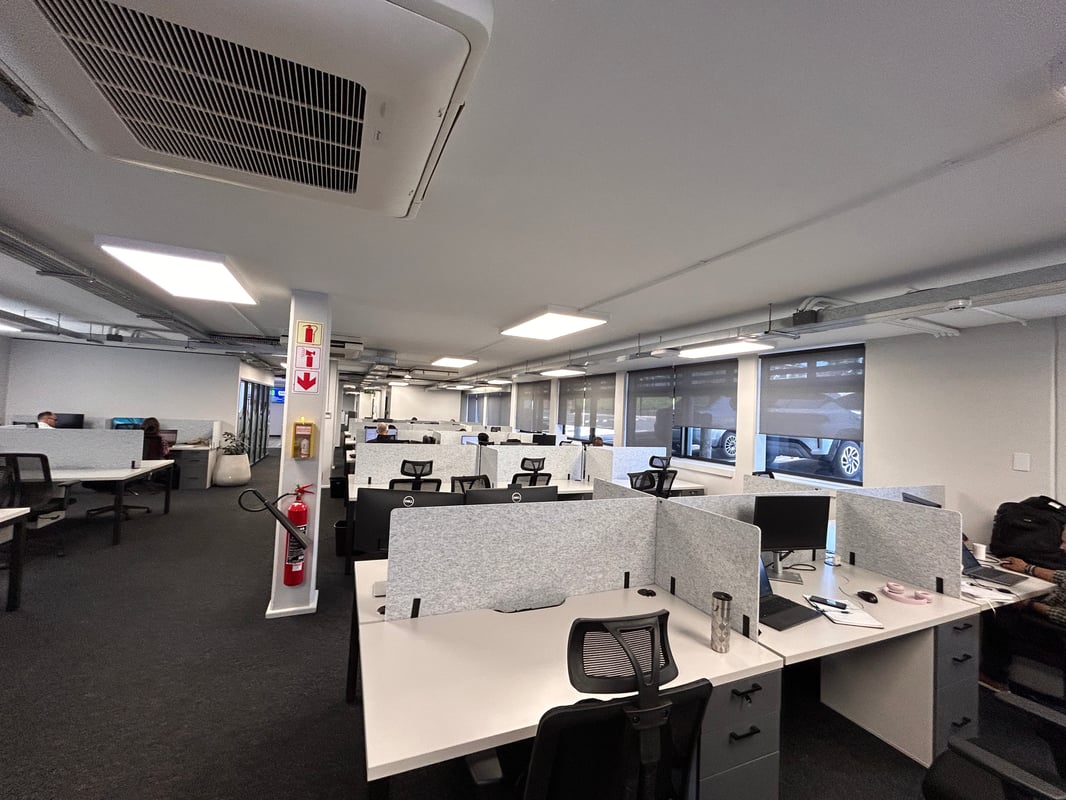 753m² Office To Let In Essex Gardens Office Park
