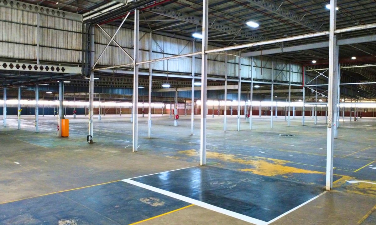 14 163m² Warehouse To Let in Prospecton