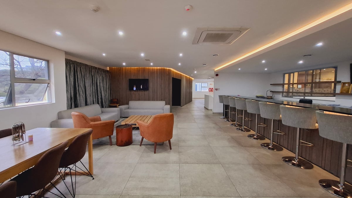 1223m² Office space For Lease in Durban North
