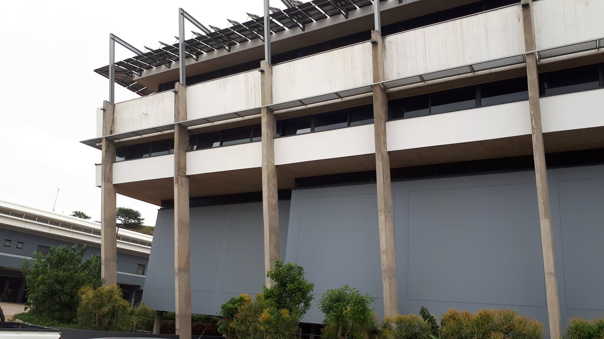 312m² Office To Let in Riverhorse Valley