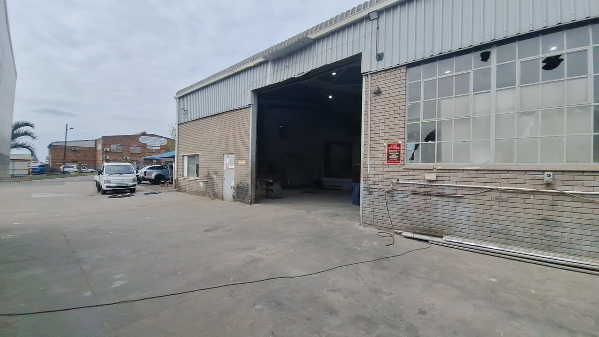 1 538m² Warehouse To Let in Westmead