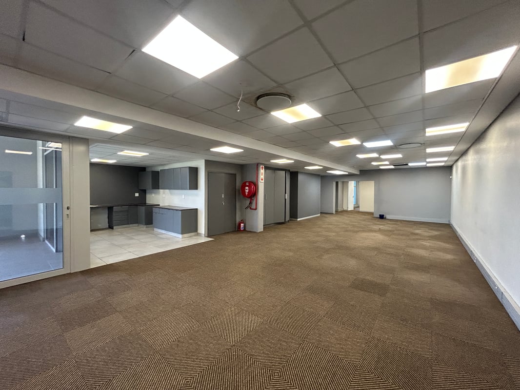 412m² Office For Sale in Point Waterfront, Durban