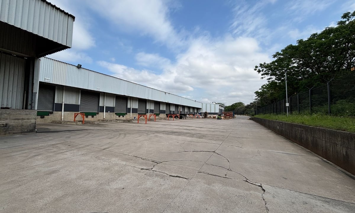 19 137m² Logistics & Distribution Facility To Let, Prospecton, Durban